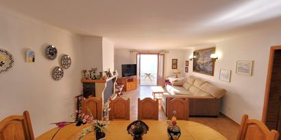 Real Estates picture 3 Ref. R28912