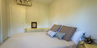 Real Estates picture 22 Ref. R28572