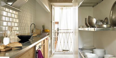 Real Estates picture 3 Ref. R28880