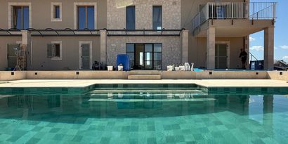 Real Estates picture 3 Ref. 81725