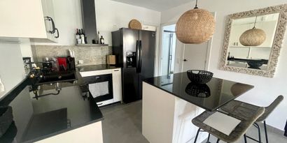 Real Estates picture 8 Ref. R28718