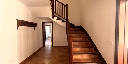 Real Estates picture 5 Ref. R28916