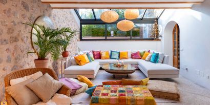 Real Estates picture 15 Ref. R28820