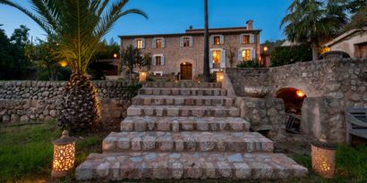 Real Estates picture 1 Ref. R28820