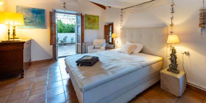 Real Estates picture 24 Ref. R28820