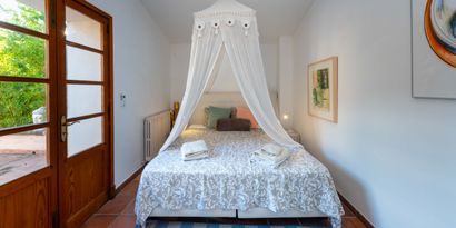 Real Estates picture 25 Ref. R28820