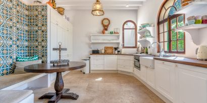 Inmobiliaria picture 6 Ref. Nº. 67785