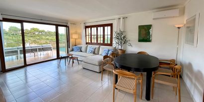 Real Estates picture 1 Ref. R20243