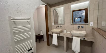 Real Estates picture 9 Ref. R28503