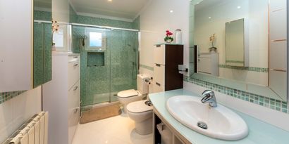 Real Estates picture 12 Ref. 82902