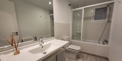 Real Estates picture 15 Ref. 83001