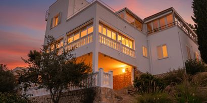 Real Estates picture 0 Ref. 71801