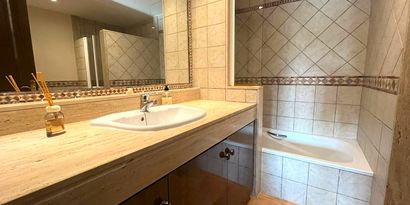 Inmobiliaria picture 8 Ref. Nº. R29037