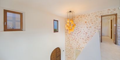 Real Estates picture 12 Ref. 76765