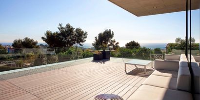 Real Estates picture 2 Ref. 83071