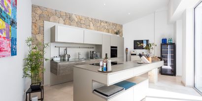 Inmobiliaria picture 13 Ref. Nº. 83003