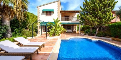 Inmobiliaria picture 0 Ref. Nº. 82836