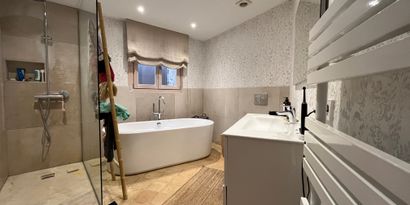 Inmobiliaria picture 8 Ref. Nº. R29084