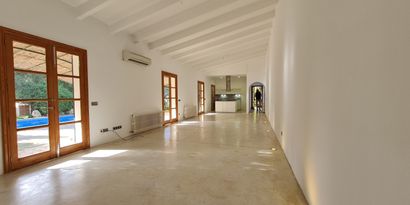 Real Estates picture 4 Ref. R13872