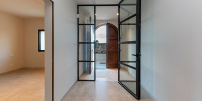 Real Estates picture 21 Ref. 82592