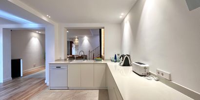 Inmobiliaria picture 8 Ref. Nº. R29073