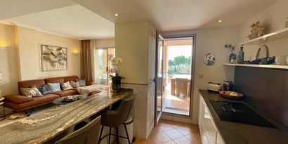 Inmobiliaria picture 11 Ref. Nº. R19044