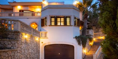 Inmobiliaria picture 1 Ref. Nº. 82243