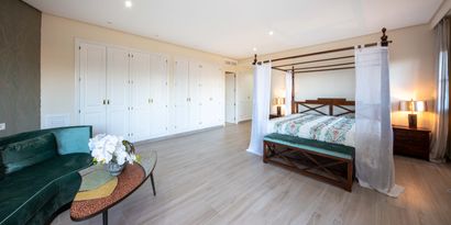 Inmobiliaria picture 20 Ref. Nº. 82243