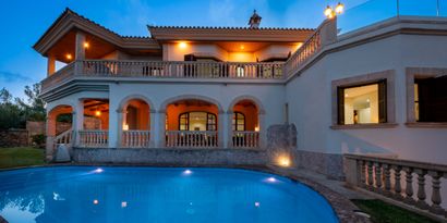 Inmobiliaria picture 4 Ref. Nº. 82243