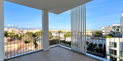 Real Estates picture 2 Ref. 83095