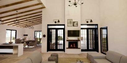 Real Estates picture 2 Ref. 82856