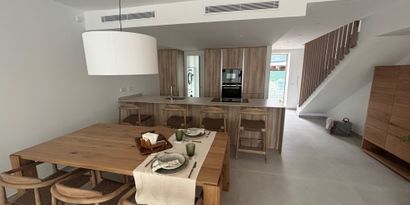 Inmobiliaria picture 1 Ref. Nº. 81381