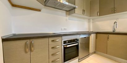 Real Estates picture 9 Ref. 83182