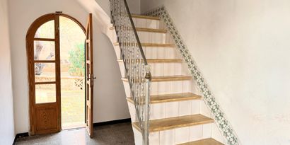 Real Estates picture 1 Ref. 83080