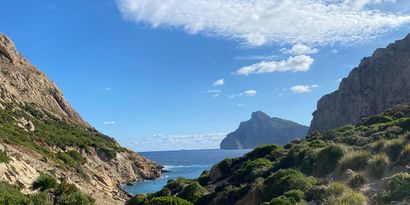 Real Estates picture 13 Ref. R29213