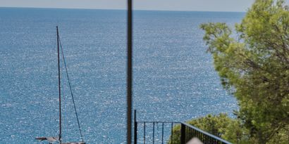 Real Estates picture 5 Ref. 74307