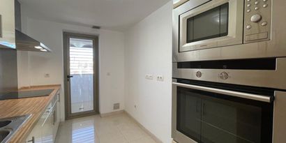 Real Estates picture 9 Ref. R29278