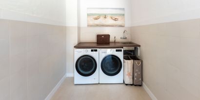 Inmobiliaria picture 21 Ref. Nº. 81582