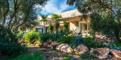 Real Estates picture 2 Ref. 77620