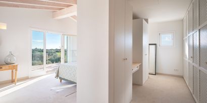 Real Estates picture 19 Ref. 77620