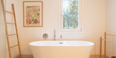 Real Estates picture 20 Ref. 77620