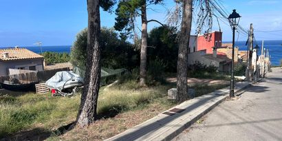 Real Estates picture 7 Ref. 83310