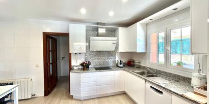 Real Estates picture 11 Ref. 83257