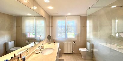 Real Estates picture 20 Ref. 83257