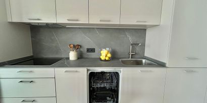 Real Estates picture 10 Ref. R29308