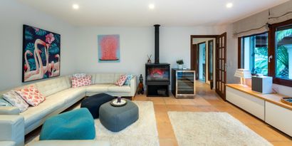 Real Estates picture 3 Ref. 83297