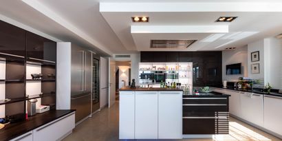 Real Estates picture 11 Ref. 83027