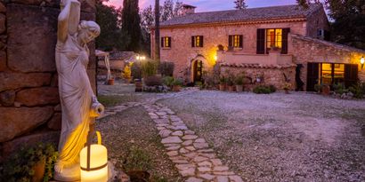 Real Estates picture 23 Ref. 83033