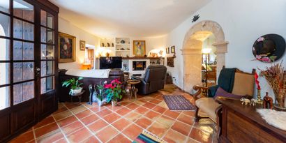 Real Estates picture 9 Ref. 83033