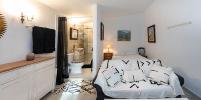 Real Estates picture 19 Ref. 83033